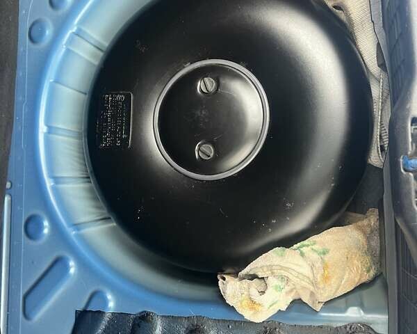 Синий Пежо 307, объемом двигателя 2 л и пробегом 265 тыс. км за 3550 $, фото 2 на Automoto.ua