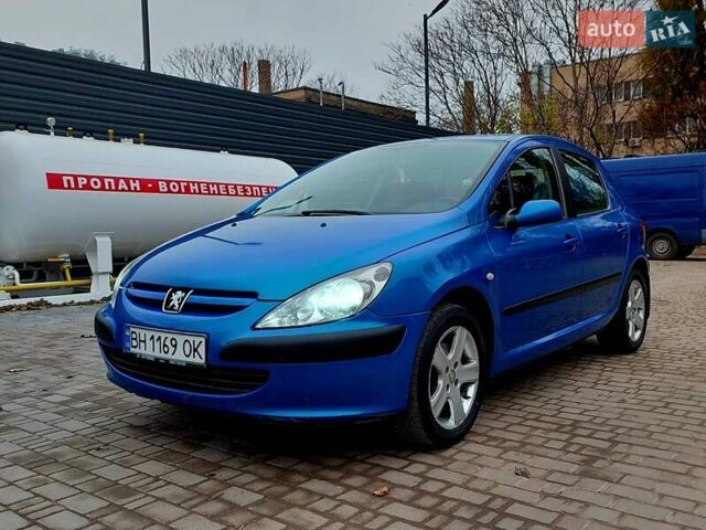 Синий Пежо 307, объемом двигателя 2 л и пробегом 265 тыс. км за 3550 $, фото 3 на Automoto.ua