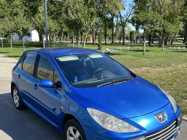 Синий Пежо 307, объемом двигателя 2 л и пробегом 234 тыс. км за 4750 $, фото 8 на Automoto.ua