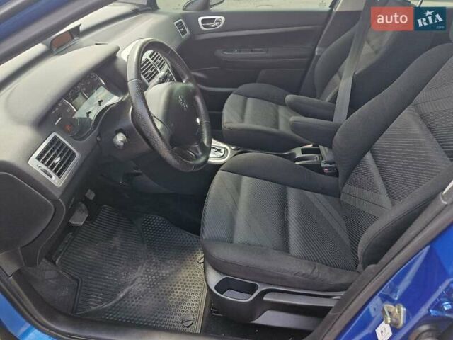 Синий Пежо 307, объемом двигателя 2 л и пробегом 81 тыс. км за 6499 $, фото 11 на Automoto.ua