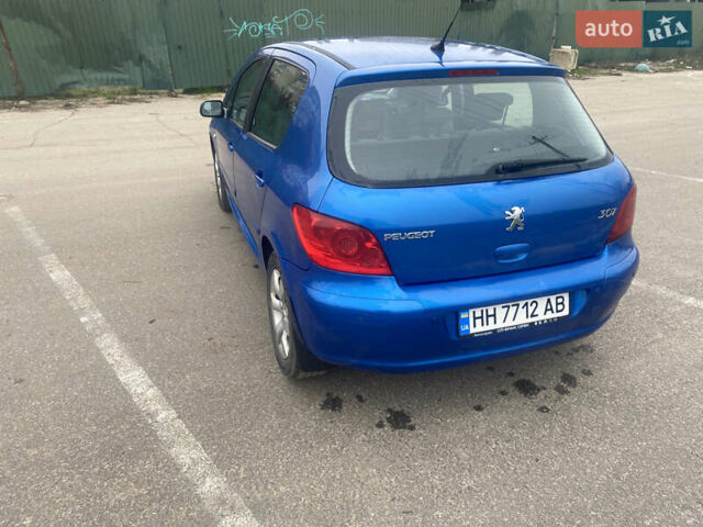 Синій Пежо 307, об'ємом двигуна 2 л та пробігом 246 тис. км за 4500 $, фото 3 на Automoto.ua