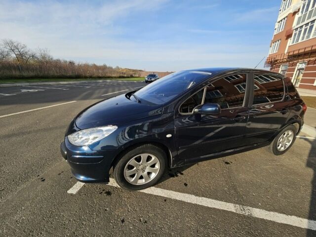 Синій Пежо 307, об'ємом двигуна 1.6 л та пробігом 220 тис. км за 5300 $, фото 4 на Automoto.ua