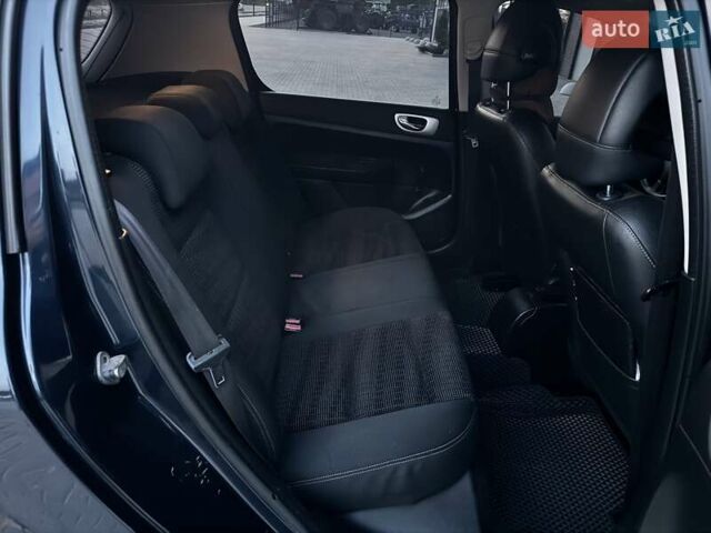 Синій Пежо 307, об'ємом двигуна 1.4 л та пробігом 123 тис. км за 5700 $, фото 43 на Automoto.ua