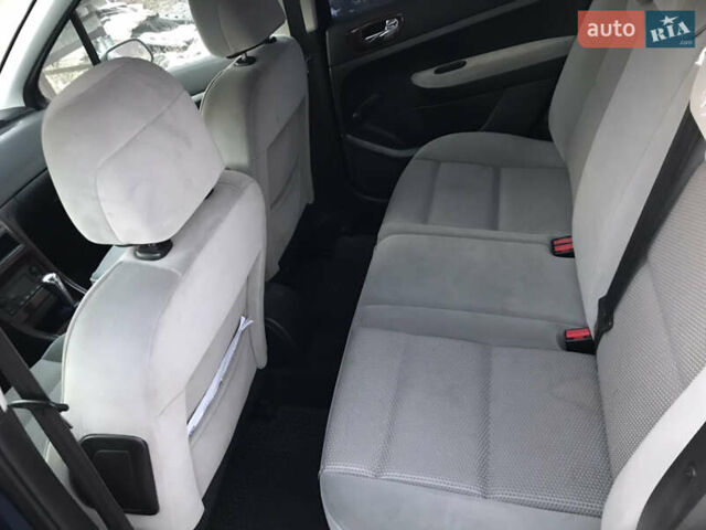 Синий Пежо 307, объемом двигателя 2 л и пробегом 147 тыс. км за 5700 $, фото 4 на Automoto.ua