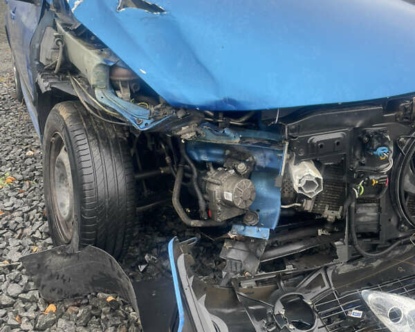 Синий Пежо 307, объемом двигателя 1.6 л и пробегом 299 тыс. км за 2500 $, фото 27 на Automoto.ua