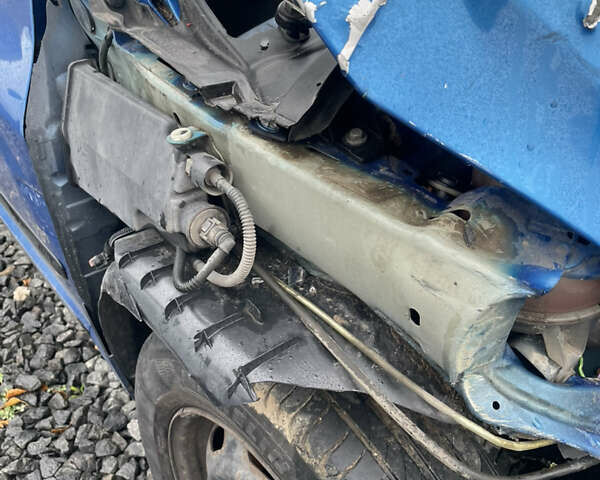 Синий Пежо 307, объемом двигателя 1.6 л и пробегом 299 тыс. км за 2500 $, фото 8 на Automoto.ua