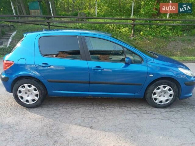 Синий Пежо 307, объемом двигателя 1.59 л и пробегом 155 тыс. км за 4400 $, фото 2 на Automoto.ua