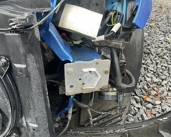 Синий Пежо 307, объемом двигателя 1.6 л и пробегом 299 тыс. км за 2500 $, фото 5 на Automoto.ua