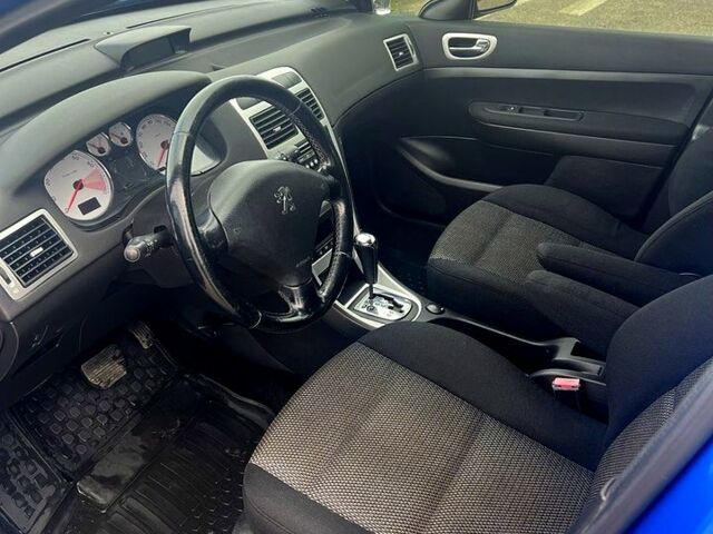 Синій Пежо 307, об'ємом двигуна 2 л та пробігом 144 тис. км за 4650 $, фото 8 на Automoto.ua