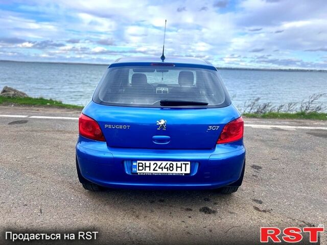 Синій Пежо 307, об'ємом двигуна 2 л та пробігом 144 тис. км за 4650 $, фото 5 на Automoto.ua