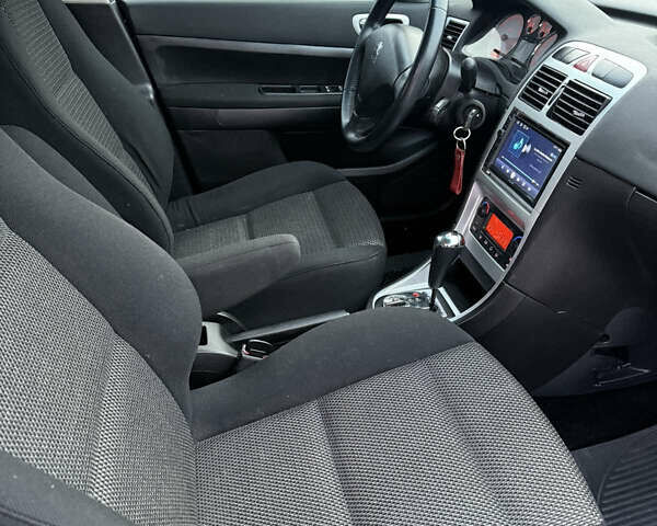Синий Пежо 307, объемом двигателя 2 л и пробегом 130 тыс. км за 6300 $, фото 18 на Automoto.ua