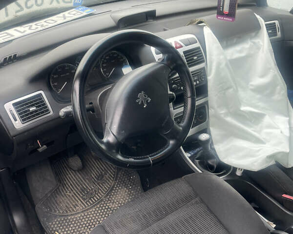 Синий Пежо 307, объемом двигателя 1.6 л и пробегом 299 тыс. км за 2500 $, фото 15 на Automoto.ua