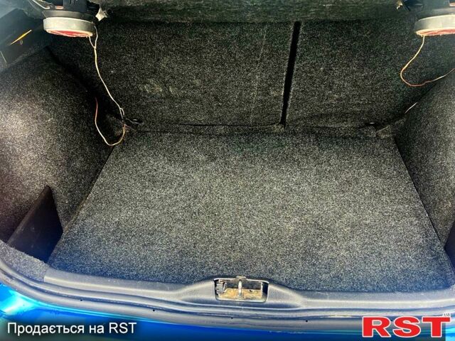 Синій Пежо 307, об'ємом двигуна 2 л та пробігом 144 тис. км за 4650 $, фото 10 на Automoto.ua