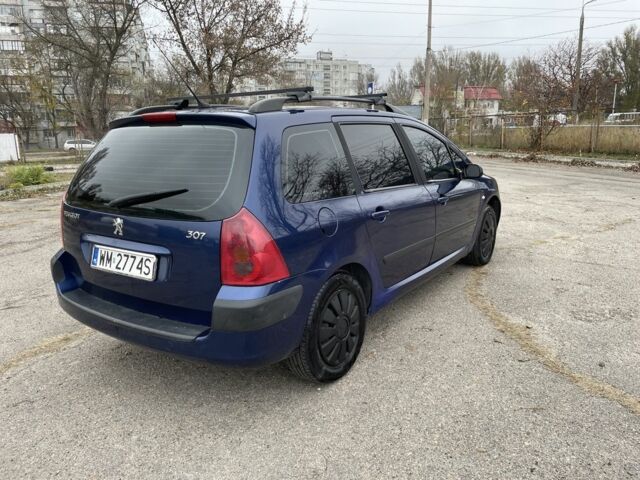 Синий Пежо 307, объемом двигателя 0 л и пробегом 300 тыс. км за 1800 $, фото 2 на Automoto.ua