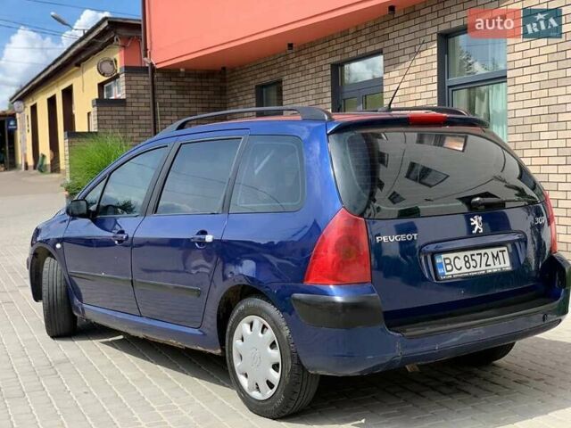 Синій Пежо 307, об'ємом двигуна 1.59 л та пробігом 377 тис. км за 2600 $, фото 5 на Automoto.ua