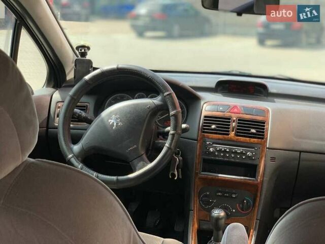 Синій Пежо 307, об'ємом двигуна 1.59 л та пробігом 377 тис. км за 2600 $, фото 1 на Automoto.ua