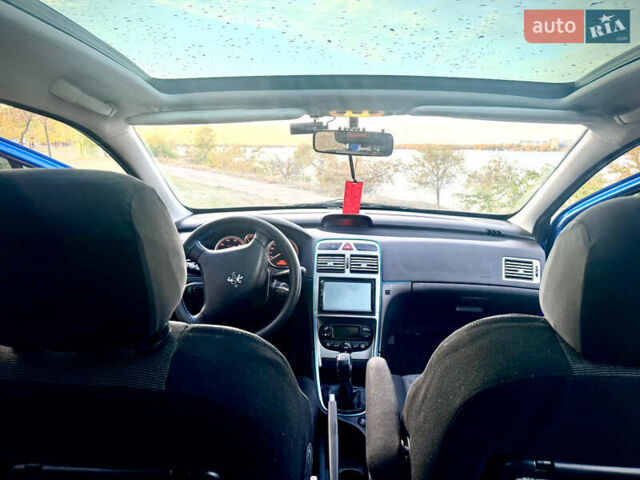 Синий Пежо 307, объемом двигателя 1.59 л и пробегом 336 тыс. км за 5000 $, фото 15 на Automoto.ua