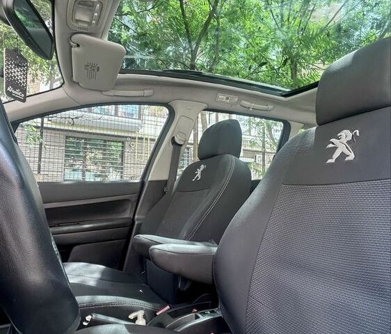 Синій Пежо 307, об'ємом двигуна 1.6 л та пробігом 325 тис. км за 3300 $, фото 3 на Automoto.ua