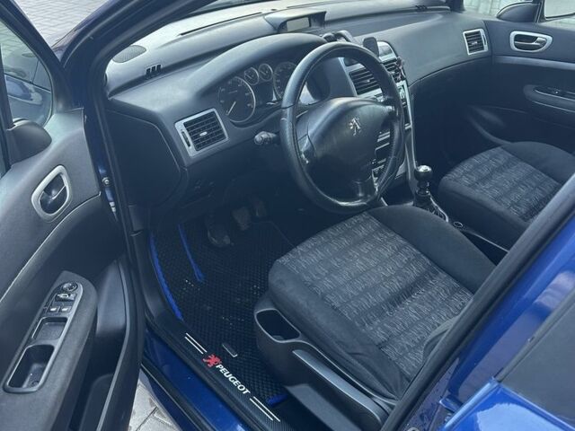 Синий Пежо 307, объемом двигателя 2 л и пробегом 400 тыс. км за 2999 $, фото 4 на Automoto.ua