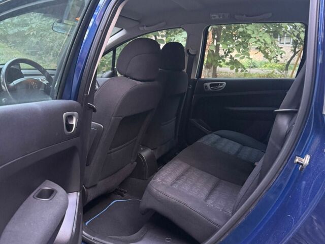 Синий Пежо 307, объемом двигателя 1.6 л и пробегом 270 тыс. км за 2300 $, фото 11 на Automoto.ua