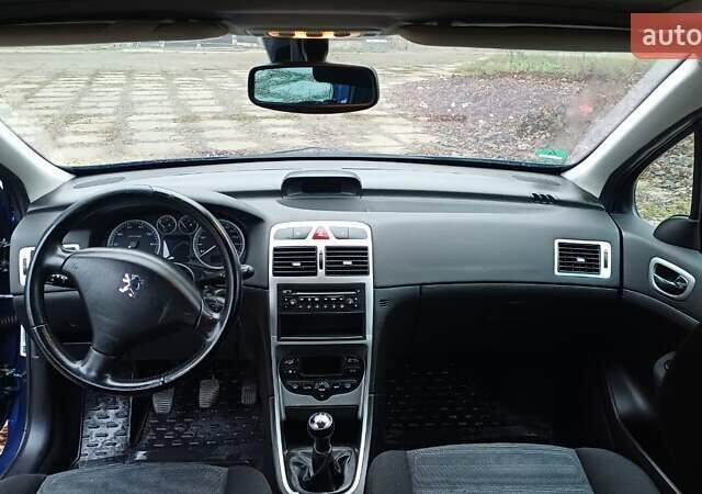 Синий Пежо 307, объемом двигателя 1.6 л и пробегом 262 тыс. км за 3800 $, фото 13 на Automoto.ua