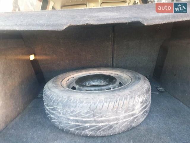 Синий Пежо 307, объемом двигателя 1.59 л и пробегом 335 тыс. км за 3500 $, фото 9 на Automoto.ua