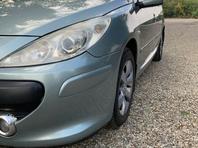 Синий Пежо 307, объемом двигателя 2 л и пробегом 234 тыс. км за 4850 $, фото 4 на Automoto.ua