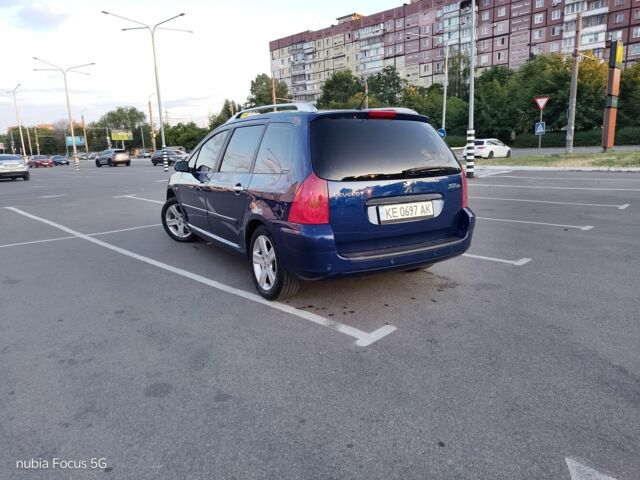 Синий Пежо 307, объемом двигателя 2 л и пробегом 250 тыс. км за 6300 $, фото 2 на Automoto.ua