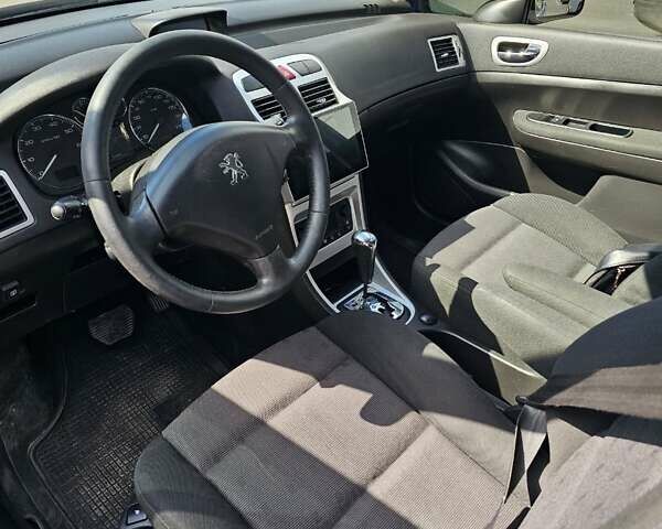 Пежо 307 2006 в Ивано-Франковске на Automoto.ua Синий Пежо 307, объемом двигателя 2 л и пробегом 159 тыс. км за 3700 $, фото 3 на Automoto.ua