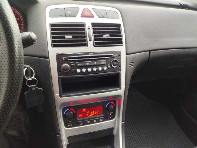 Синий Пежо 307, объемом двигателя 1.6 л и пробегом 214 тыс. км за 1999 $, фото 17 на Automoto.ua