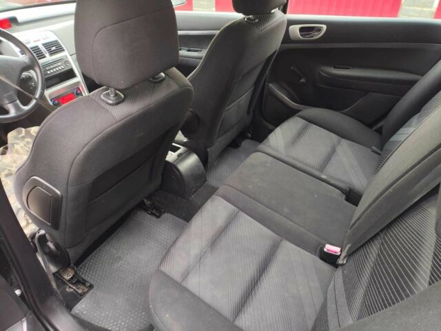 Синий Пежо 307, объемом двигателя 1.6 л и пробегом 214 тыс. км за 1999 $, фото 11 на Automoto.ua