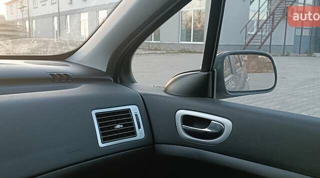 Синій Пежо 307, об'ємом двигуна 1.6 л та пробігом 252 тис. км за 5199 $, фото 13 на Automoto.ua