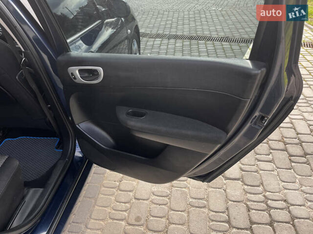 Синий Пежо 307, объемом двигателя 1.56 л и пробегом 300 тыс. км за 4350 $, фото 22 на Automoto.ua