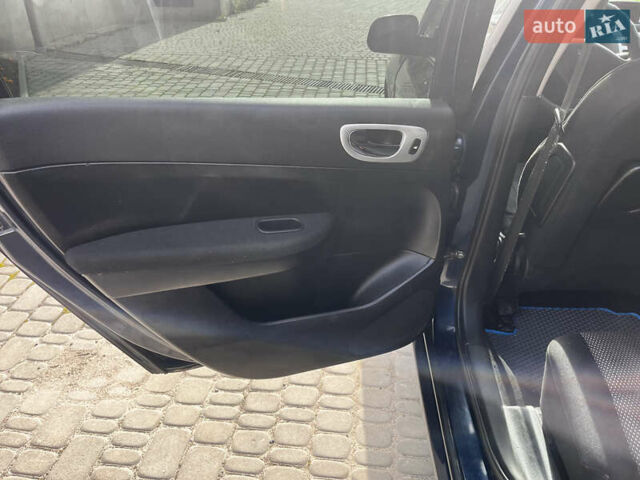 Синий Пежо 307, объемом двигателя 1.56 л и пробегом 300 тыс. км за 4350 $, фото 20 на Automoto.ua