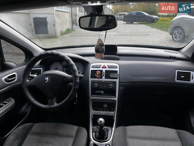 Синий Пежо 307, объемом двигателя 1.56 л и пробегом 300 тыс. км за 4350 $, фото 25 на Automoto.ua