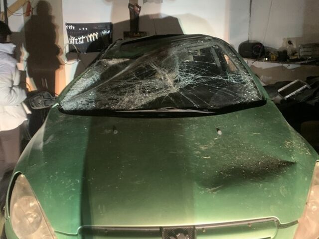 Зеленый Пежо 307, объемом двигателя 1.6 л и пробегом 340 тыс. км за 1200 $, фото 2 на Automoto.ua