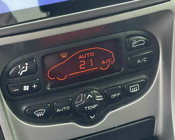 Зеленый Пежо 307, объемом двигателя 1.59 л и пробегом 228 тыс. км за 3500 $, фото 16 на Automoto.ua