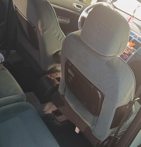 Зелений Пежо 307, об'ємом двигуна 2 л та пробігом 310 тис. км за 3700 $, фото 4 на Automoto.ua