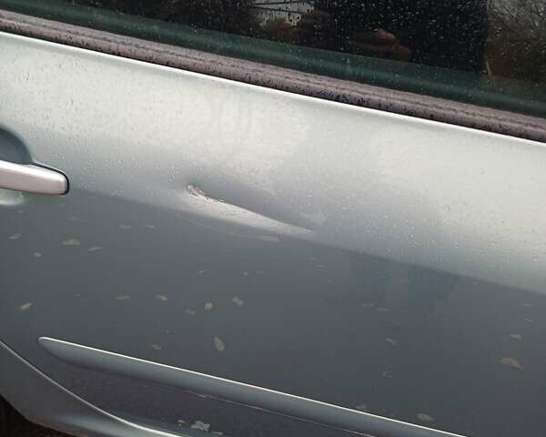 Зелений Пежо 307, об'ємом двигуна 2 л та пробігом 262 тис. км за 3600 $, фото 13 на Automoto.ua