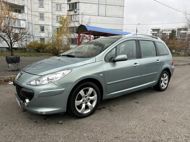 Зелений Пежо 307, об'ємом двигуна 2 л та пробігом 263 тис. км за 3300 $, фото 6 на Automoto.ua