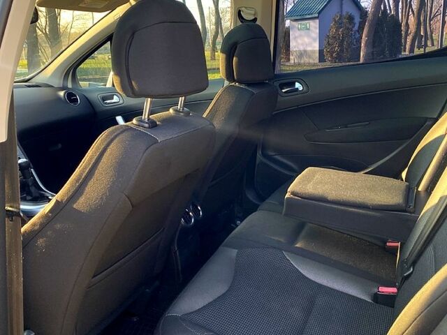 Белый Пежо 308, объемом двигателя 1.6 л и пробегом 0 тыс. км за 4750 $, фото 10 на Automoto.ua