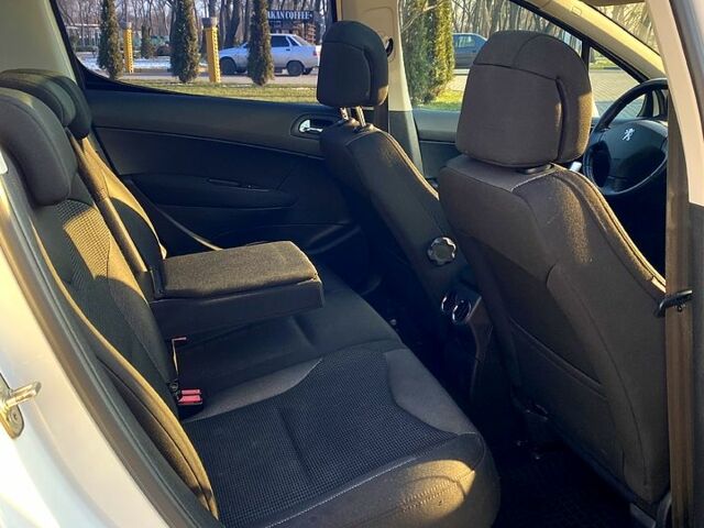 Белый Пежо 308, объемом двигателя 1.6 л и пробегом 0 тыс. км за 4750 $, фото 12 на Automoto.ua