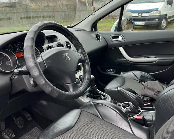 Білий Пежо 308, об'ємом двигуна 1.6 л та пробігом 267 тис. км за 6700 $, фото 6 на Automoto.ua