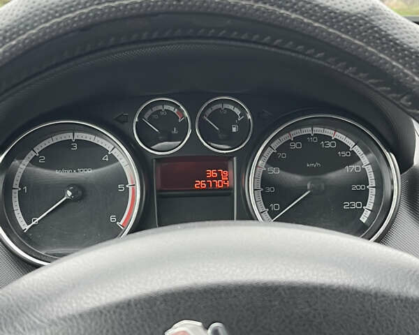 Білий Пежо 308, об'ємом двигуна 1.6 л та пробігом 267 тис. км за 6700 $, фото 9 на Automoto.ua