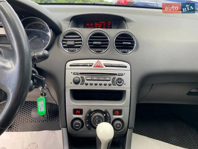 Белый Пежо 308, объемом двигателя 1.6 л и пробегом 196 тыс. км за 6500 $, фото 14 на Automoto.ua