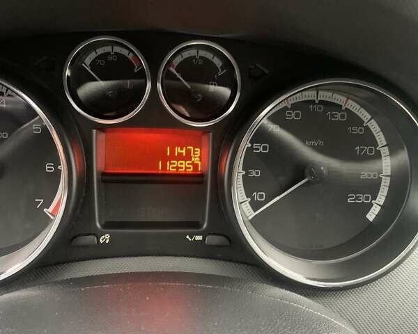 Білий Пежо 308, об'ємом двигуна 1.6 л та пробігом 113 тис. км за 7500 $, фото 5 на Automoto.ua