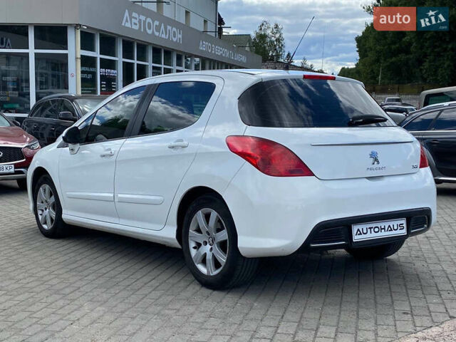 Белый Пежо 308, объемом двигателя 1.6 л и пробегом 196 тыс. км за 6500 $, фото 7 на Automoto.ua