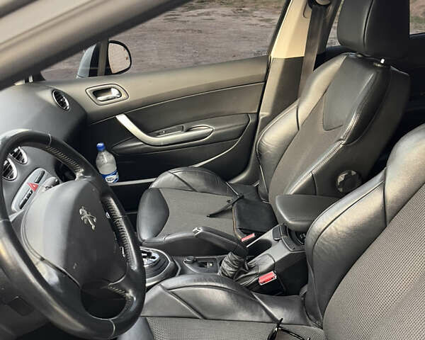 Білий Пежо 308, об'ємом двигуна 1.6 л та пробігом 160 тис. км за 7800 $, фото 22 на Automoto.ua