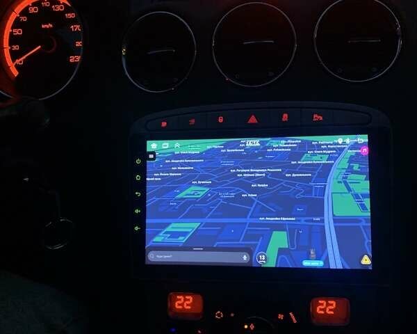 Білий Пежо 308, об'ємом двигуна 1.6 л та пробігом 113 тис. км за 7500 $, фото 6 на Automoto.ua