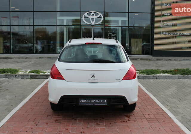Белый Пежо 308, объемом двигателя 1.56 л и пробегом 173 тыс. км за 7300 $, фото 4 на Automoto.ua